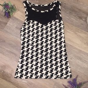 Express Sleeveless Shirt